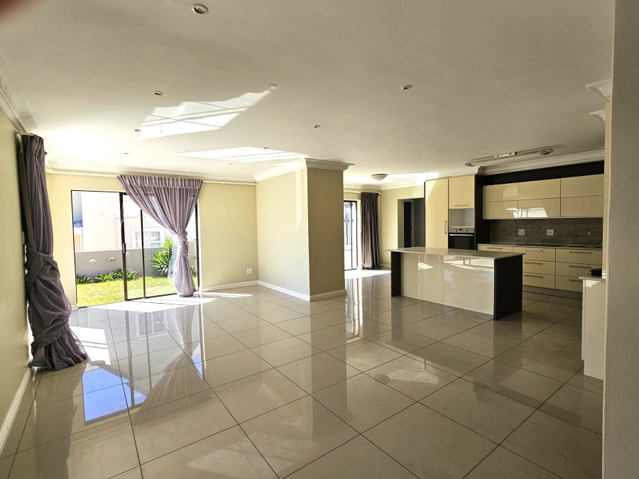 3 Bedroom Property for Sale in Marina Martinique Eastern Cape
